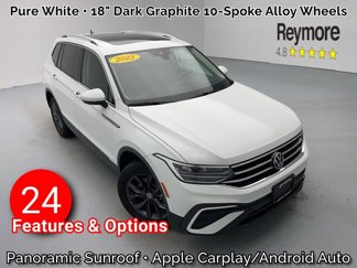 Used 2022 Volkswagen Tiguan SE image 1