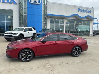 Used 2023 Honda Accord Sport image 1