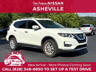 Used 2019 Nissan Rogue S image 1