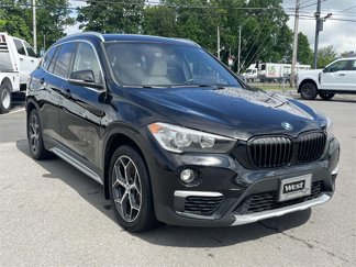 Used 2017 BMW X1 xDrive28i image 1