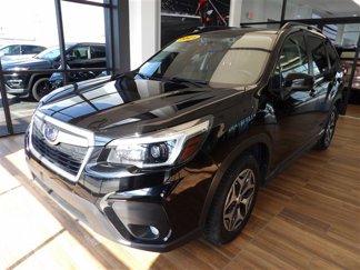 Used 2021 Subaru Forester Premium image 1