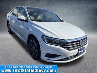 Used 2021 Volkswagen Jetta SEL Premium image 1
