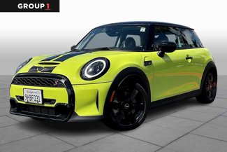 Used 2024 MINI Cooper S image 1