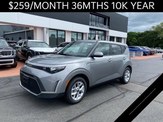 New 2025 Kia Soul LX image 1