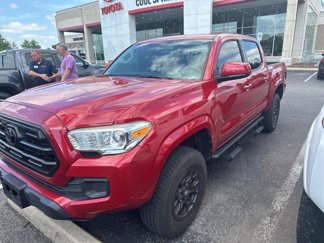 Used 2016 Toyota Tacoma SR image 1