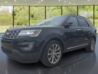 Used 2017 Ford Explorer Limited image 1