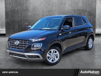 Certified 2021 Hyundai Venue SE image 1