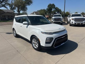 Used 2022 Kia Soul LX w/ Technology Package image 1