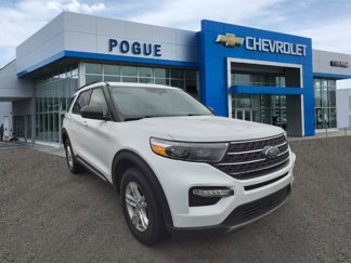 Used 2023 Ford Explorer XLT w/ Equipment Group 202A image 1
