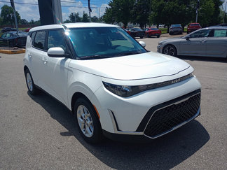 New 2025 Kia Soul LX image 1