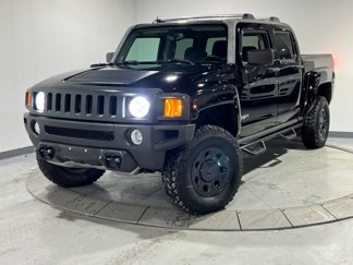 Used 2009 HUMMER H3T image 1