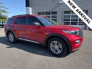 Used 2021 Ford Explorer XLT w/ Equipment Group 202A image 1