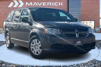 Used 2018 Dodge Grand Caravan SE w/ UConnect Hands-Free Group image 1