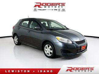 Used 2010 Toyota Matrix image 1