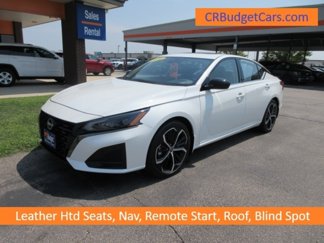Used 2024 Nissan Altima 2.5 SR w/ SR Premium Package image 1