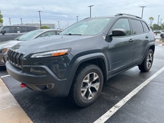 Used 2017 Jeep Cherokee Trailhawk w/ Comfort/Convenience Group image 1