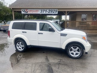 Used 2009 Dodge Nitro SLT image 1