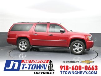 Used 2014 Chevrolet Suburban LTZ image 1