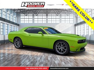 Used 2022 Dodge Challenger GT image 1