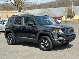Used 2022 Jeep Renegade Trailhawk image 1