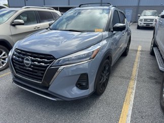 Used 2022 Nissan Kicks SR w/ Premium Package image 1