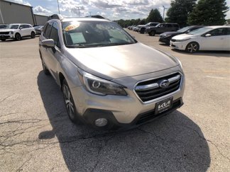 Used 2019 Subaru Outback 2.5i Limited image 1