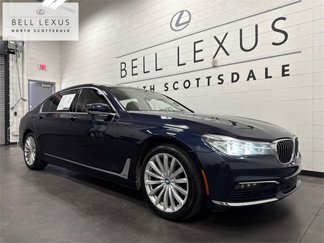 Used 2017 BMW 740i image 1