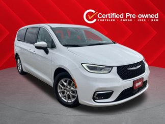 Certified 2023 Chrysler Pacifica Touring-L image 1