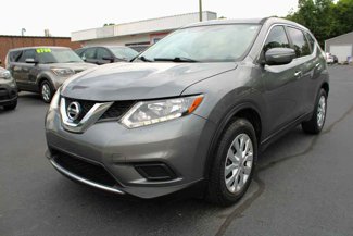 Used 2015 Nissan Rogue S image 1