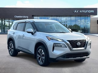 Used 2023 Nissan Rogue SV image 1