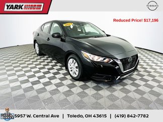 Used 2022 Nissan Sentra S image 1