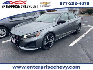 Used 2023 Nissan Altima 2.5 SR image 1