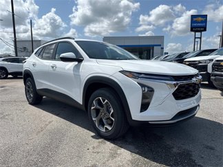 New 2025 Chevrolet Trax LT w/ Driver Confidence Package image 1