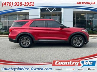 Used 2021 Ford Explorer XLT w/ Equipment Group 202A image 1
