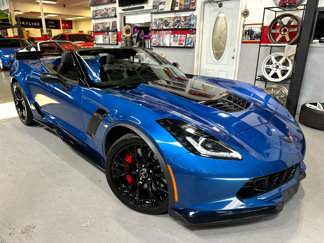 Used 2015 Chevrolet Corvette Z06 w/ 3LZ Preferred Equipment Group image 1