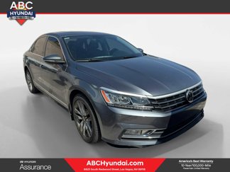 Used 2017 Volkswagen Passat 1.8T SE image 1