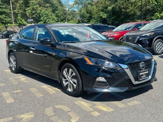 Used 2022 Nissan Altima 2.5 S image 1