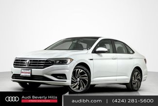 Used 2019 Volkswagen Jetta SEL Premium image 1