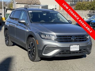Used 2024 Volkswagen Tiguan S image 1