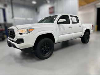 Used 2023 Toyota Tacoma SR image 1