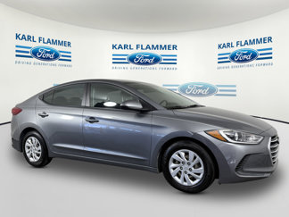Used 2018 Hyundai Elantra SE image 1