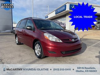 Used 2009 Toyota Sienna CE image 1