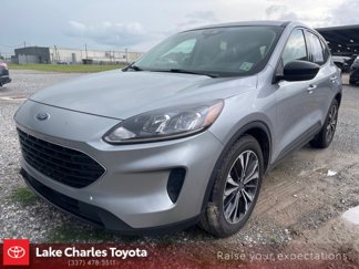 Used 2022 Ford Escape SE w/ SE Sport Appearance Package image 1