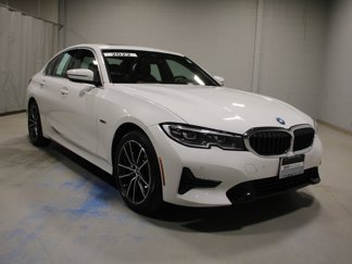 Used 2022 BMW 330e xDrive w/ Driving Assistance Package image 1