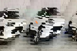 Used 2020 Ford Escape Titanium image 1