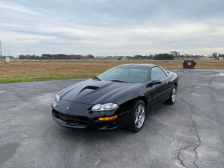 Used 2002 Chevrolet Camaro Z28 w/ SS Performance/Appearance Pkg image 1