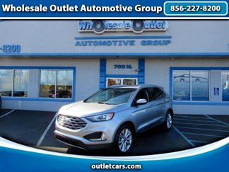 Used 2020 Ford Edge Titanium image 1