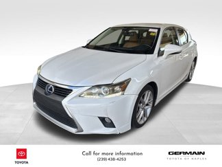 Used 2015 Lexus CT 200h image 1