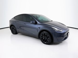 Used 2023 Tesla Model Y Long Range image 1