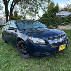 Used 2010 Chevrolet Malibu LS image 1